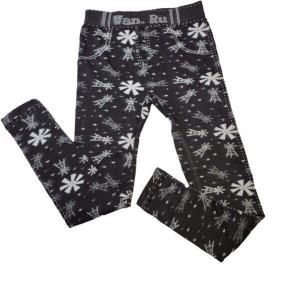 Black and White Stretchy Leggings Size Small - Picture 9 of 9